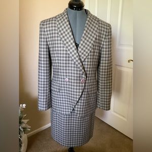 Jones New York vintage 2 piece jacket & skirt